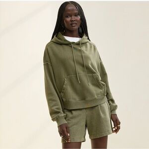 Aerie Popover Hoodie in Olive Green